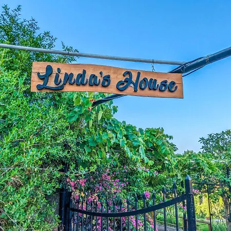 公寓 Linda House Corfu *