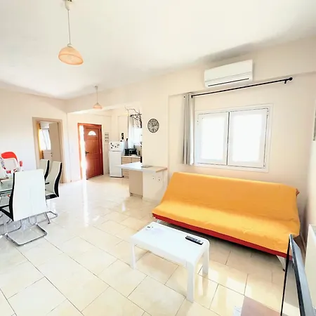 Linda House Corfu 公寓